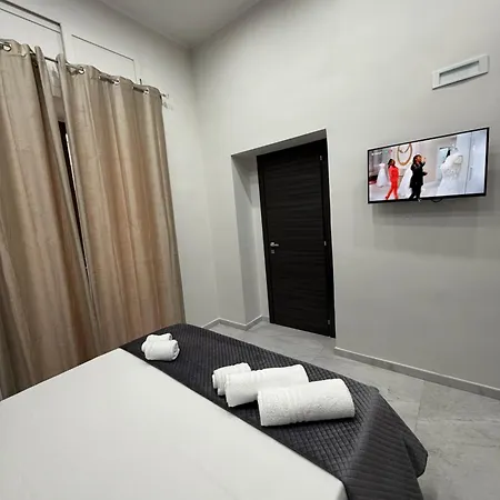 Guest house Palazzo Valentino 4*