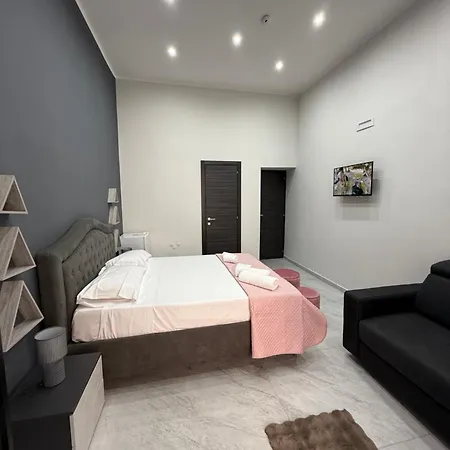 Palazzo Valentino 4* Naples