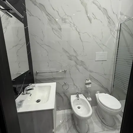 Guest house Palazzo Valentino 4*